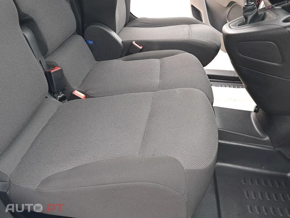 Peugeot Partner 1.5 BlueHDi Premium Standard