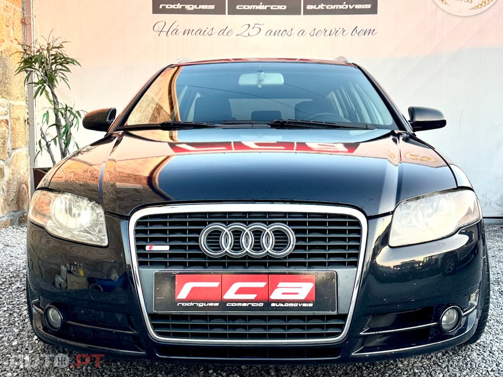 Audi A4 Avant 2.0 TDi S-line