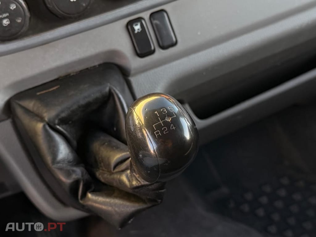 Mitsubishi Canter 3 S 13  BASCULA