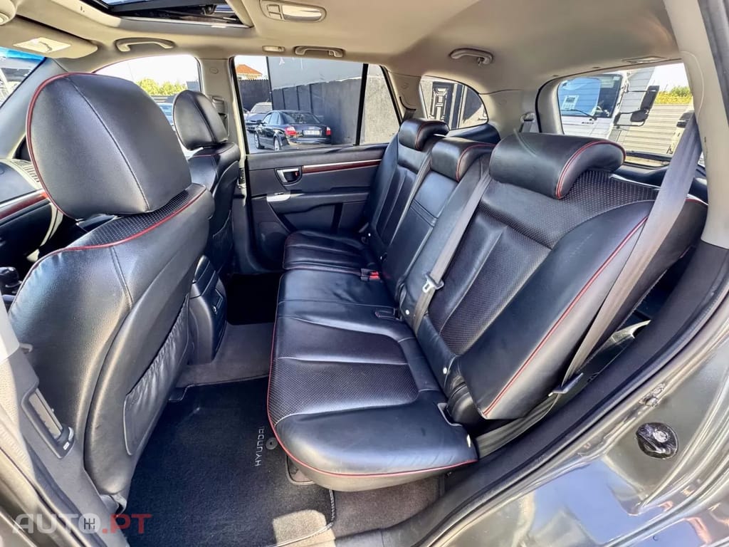 Hyundai Santa Fe 2.2 CRDi 7Wagon Style