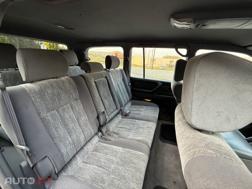 Toyota Land Cruiser SW 4.2 TDi