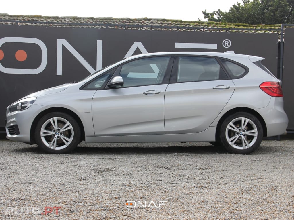 BMW 216 Active Tourer d Line Sport