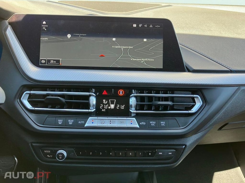 BMW 118 i Pack Desportivo M Auto
