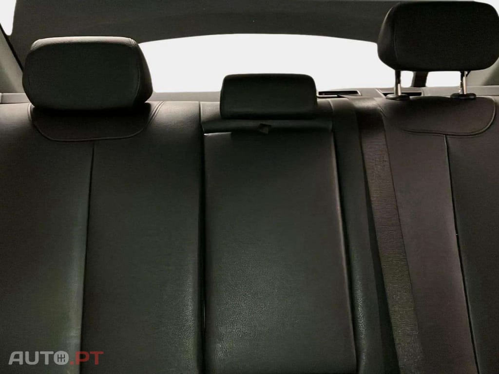 BMW 330 e iPerformance Line Sport