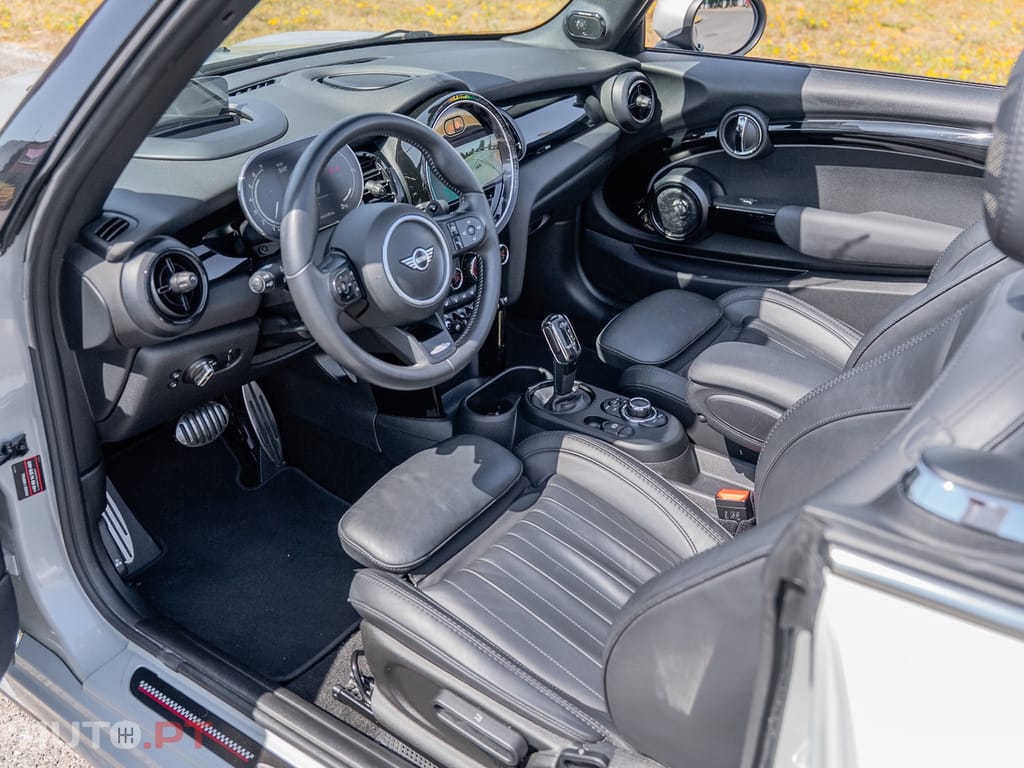MINI MINI Cooper S John Cooper Works