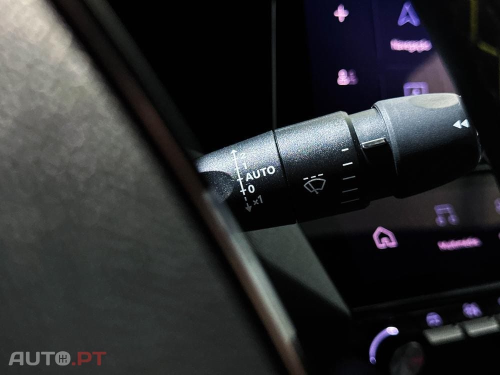 Peugeot 408 1.6 Hybrid GT e-EAT8