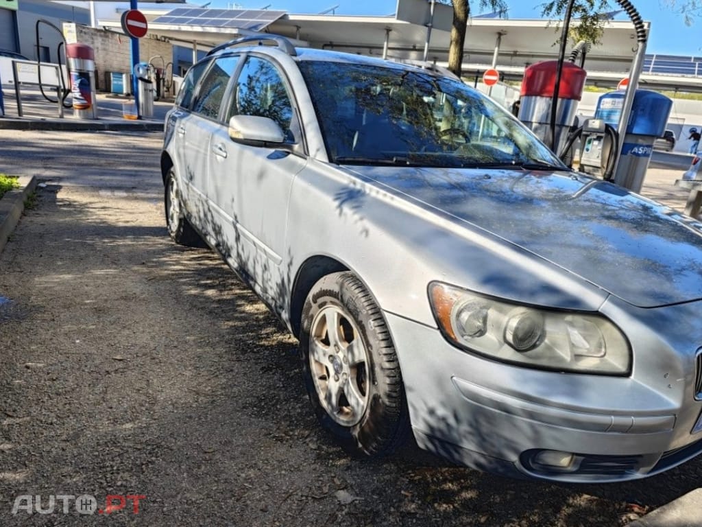 Volvo V50 Nível II