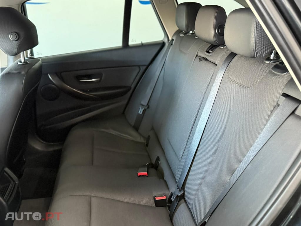 BMW 320 d Touring Line Modern