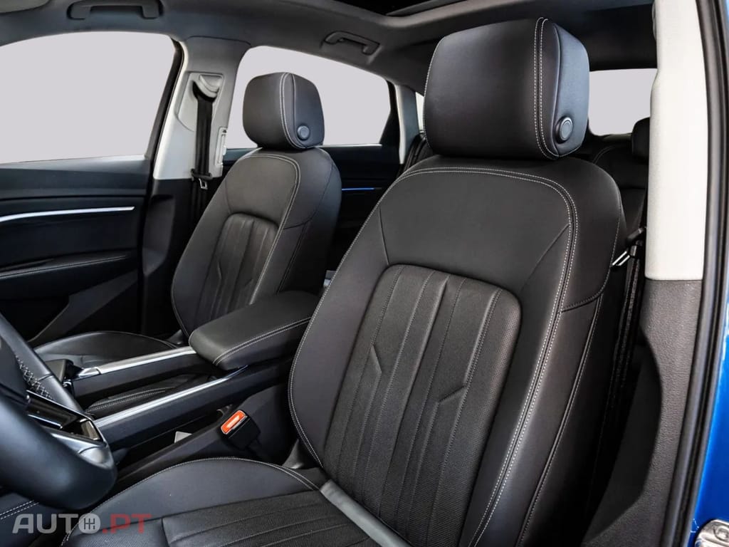 Audi E-Tron I.V.A DEDUTÍVEL 55 S LINE BLACK