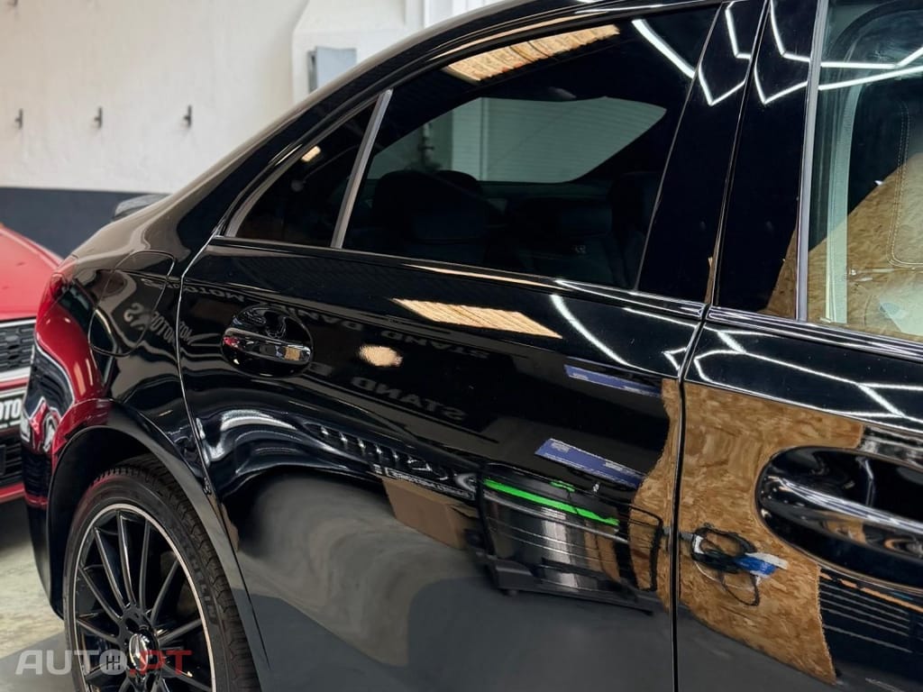 Mercedes-Benz A 250 e 8G-DCT AMG Line