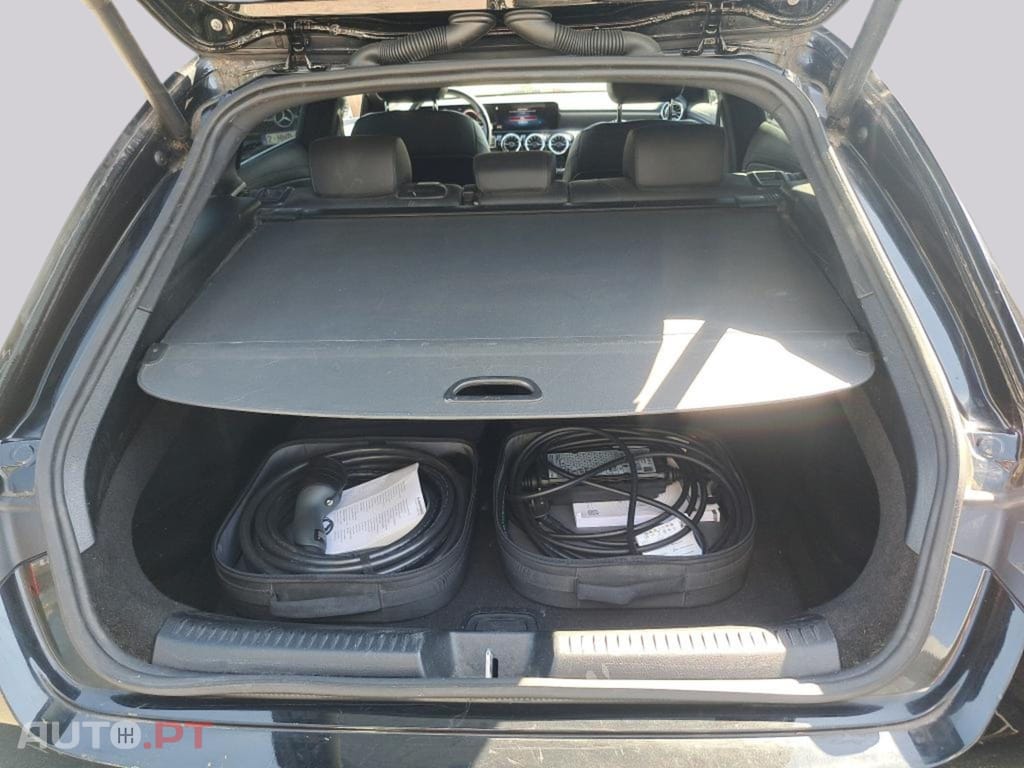 Mercedes-Benz CLA 250 e Shooting Brake Luxury I.V.A DEDUTIVEL