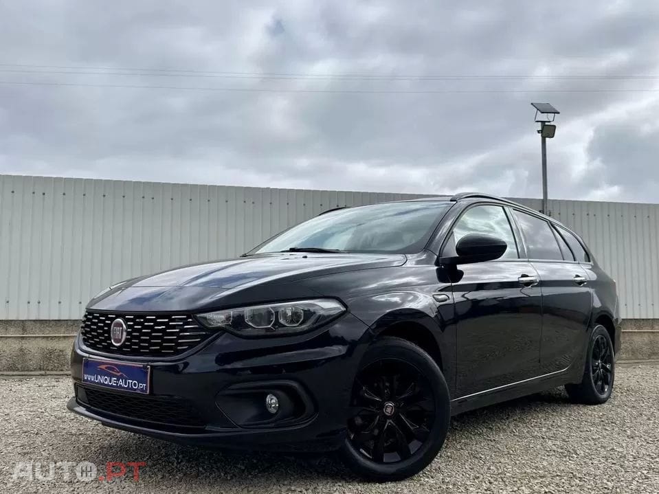 Fiat Tipo 1.3 M-Jet Lounge Tech