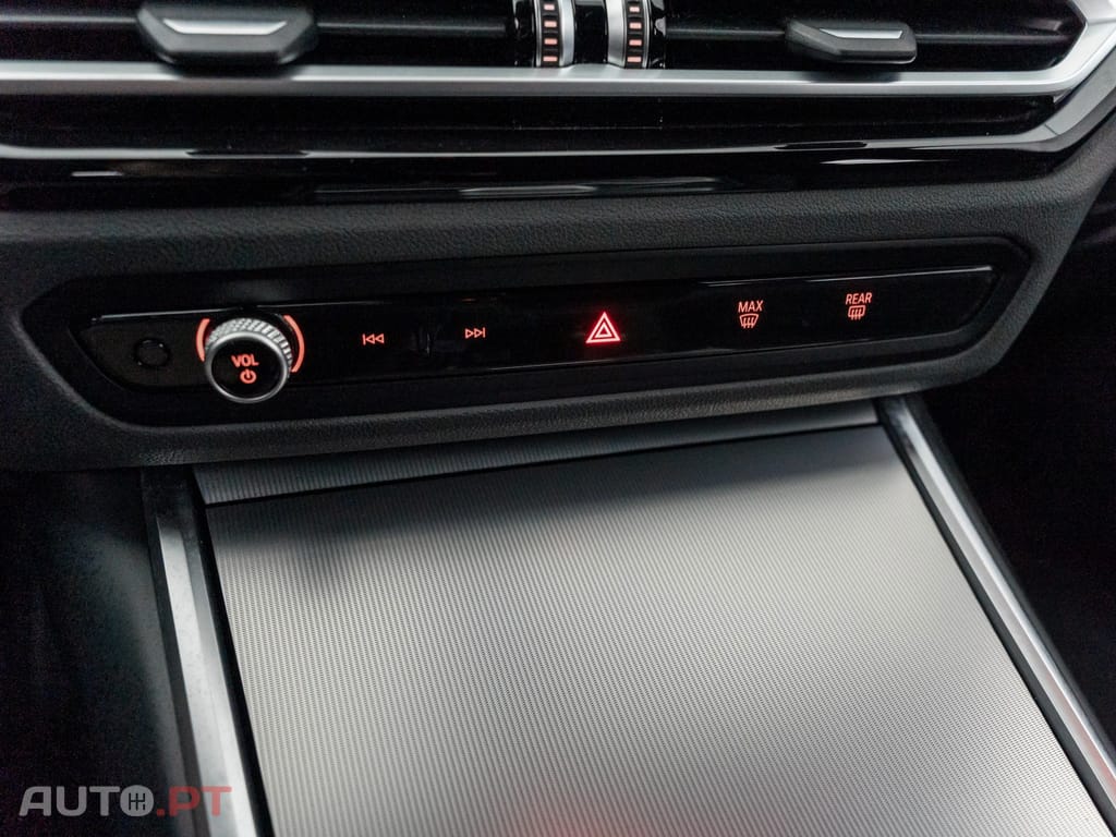 BMW i4 eDrive40 Pack Desportivo M