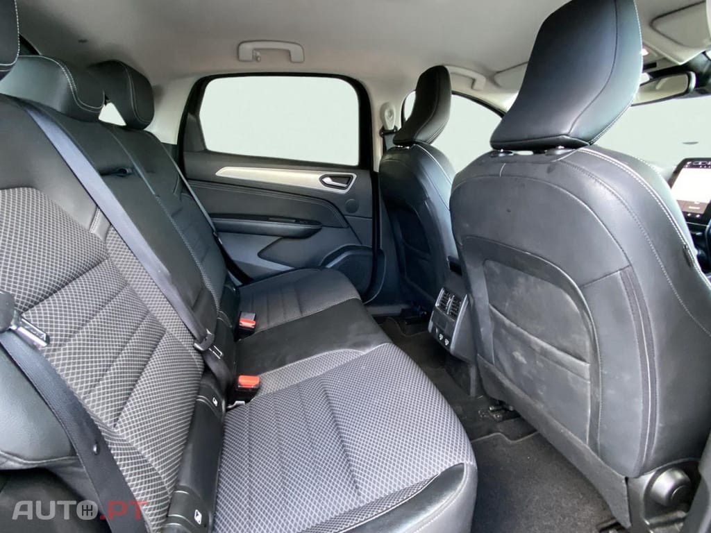 Renault Arkana 1.3 TCe Techno EDC