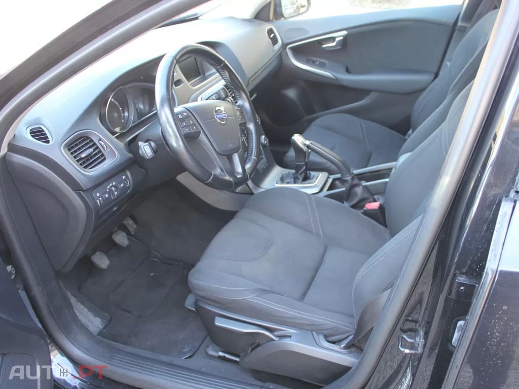 Volvo V40 1.6 D2 Kinetic