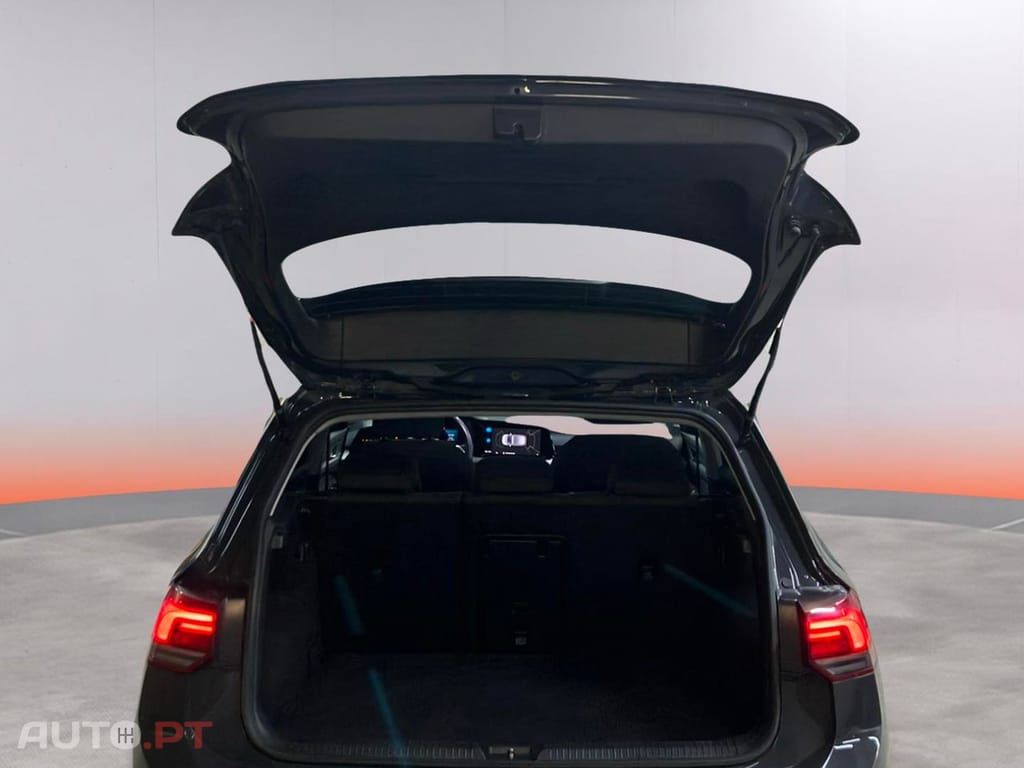 Volkswagen Golf 1.0 TSI Life
