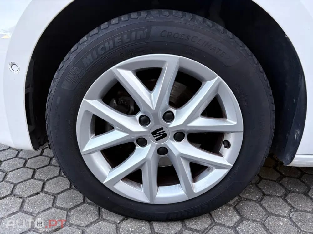 Seat Leon 1.0 eTSI OPF DSG Style