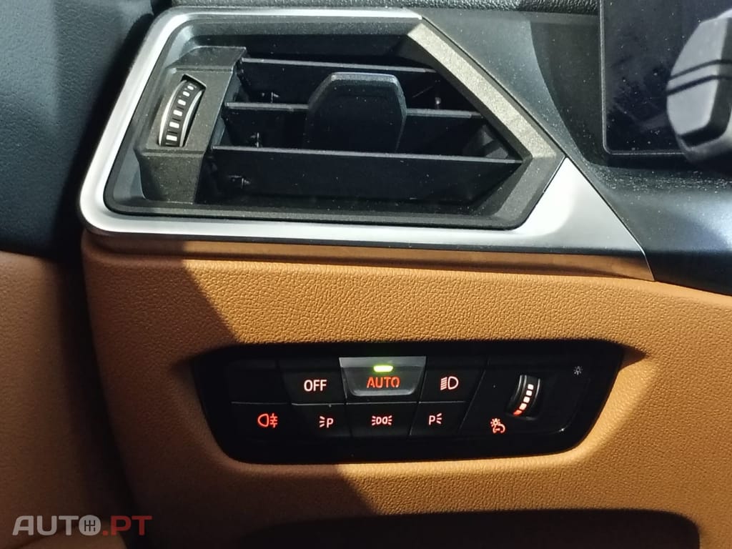 BMW 320 Touring Pack M