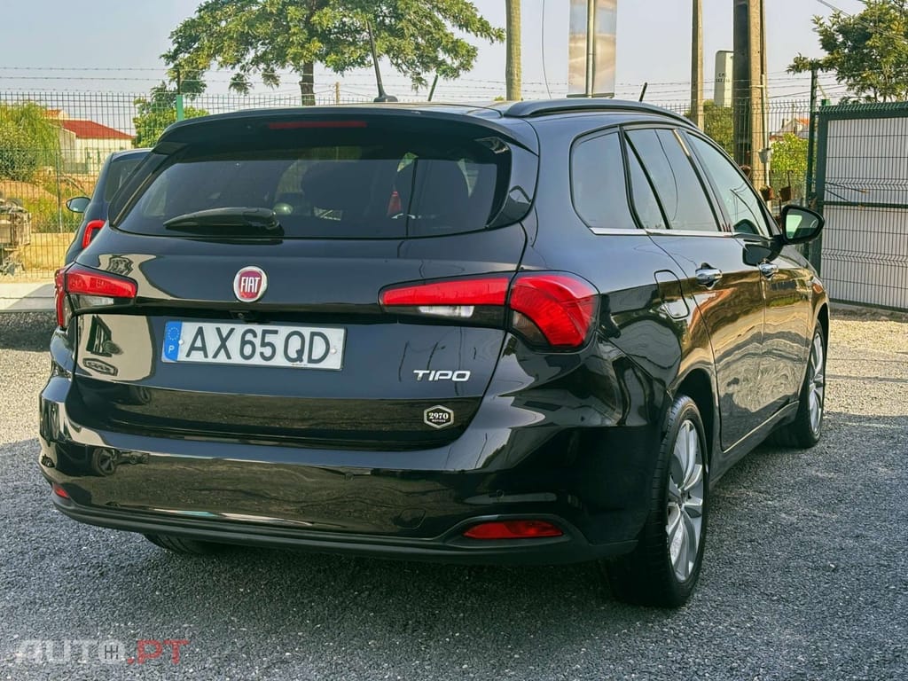 Fiat Tipo 1.6 M-Jet Lounge JLL17