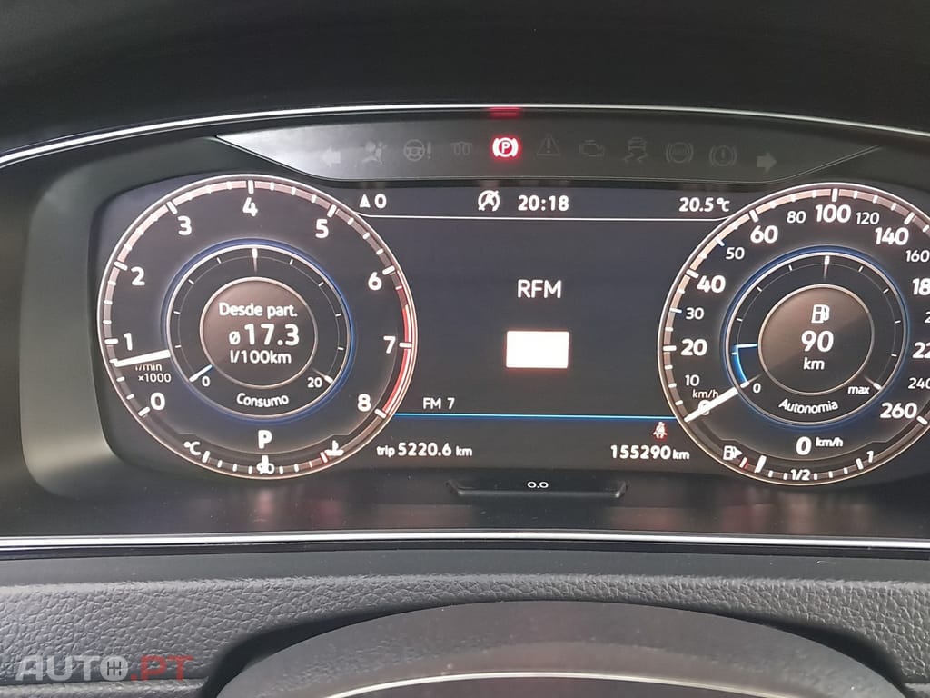Volkswagen Golf 1.5 eTSI R-Line DSG