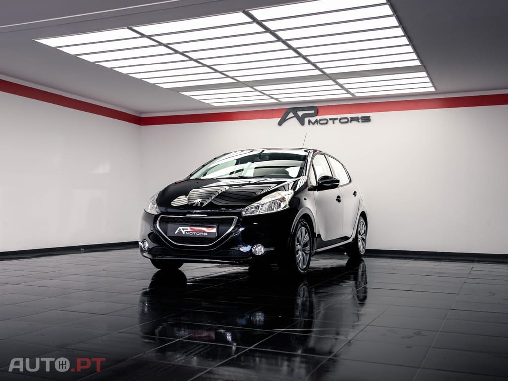 Peugeot 208 1.6 e-HDi Active