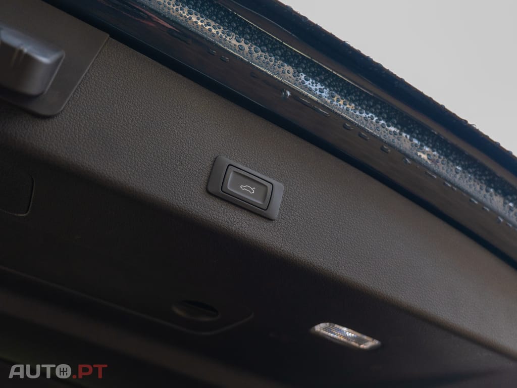 Audi Q8 E-Tron 55 quattro Advanced