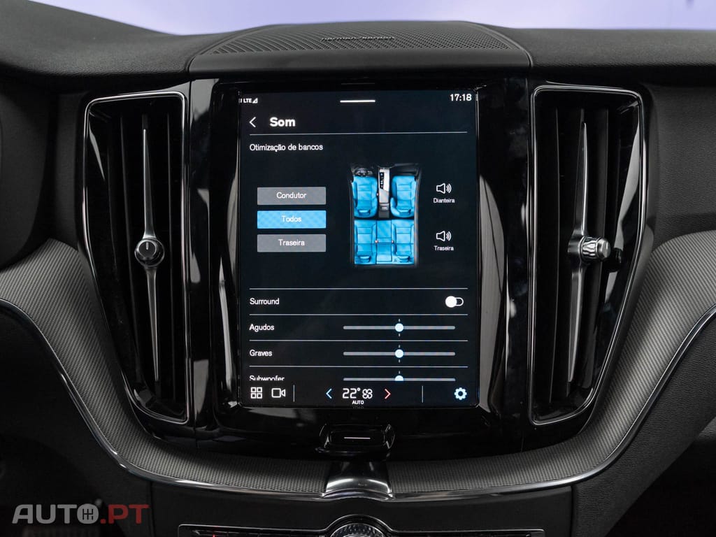 Volvo XC60 2.0 T6 PHEV Black Edition AWD