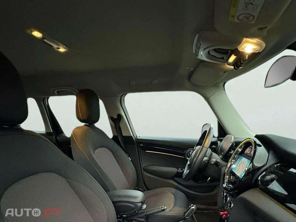 MINI Cooper Cooper Auto