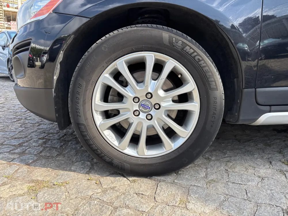 Volvo XC60 2.4 D Drive Momentum