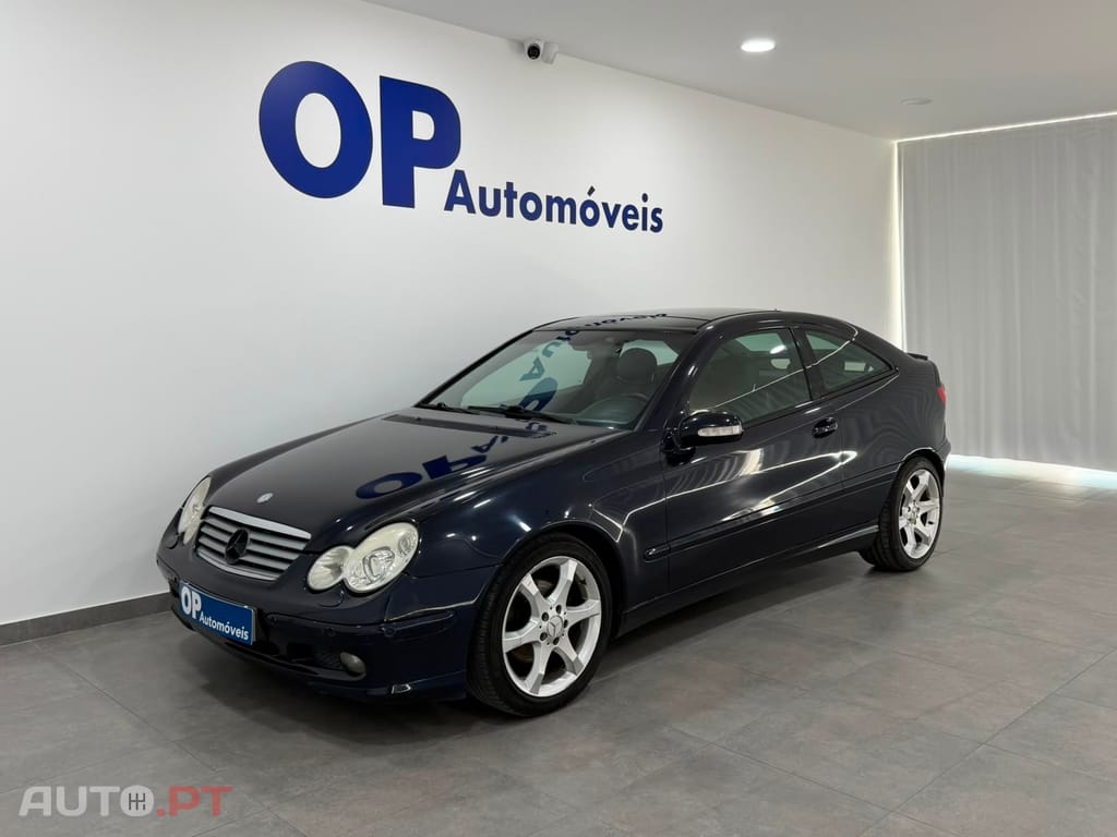 Mercedes-Benz C 220 Outro