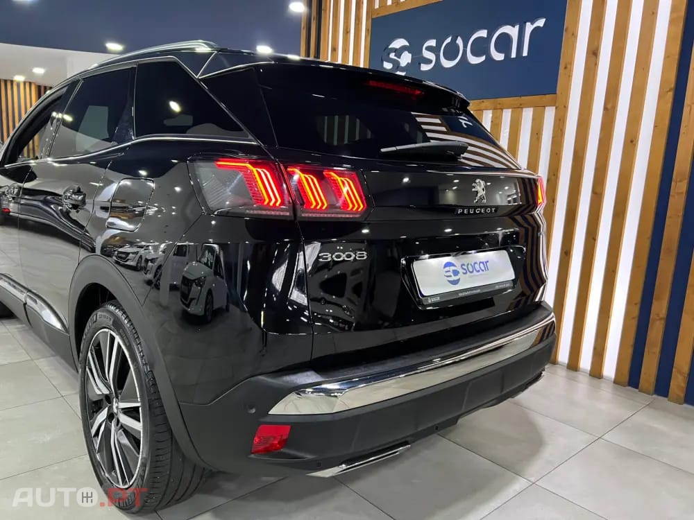 Peugeot 3008 1.6 Hybrid GT Pack e-EAT8