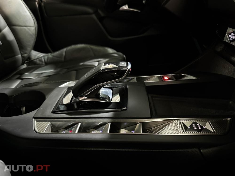 DS DS3 Crossback E-Tense Performance Line