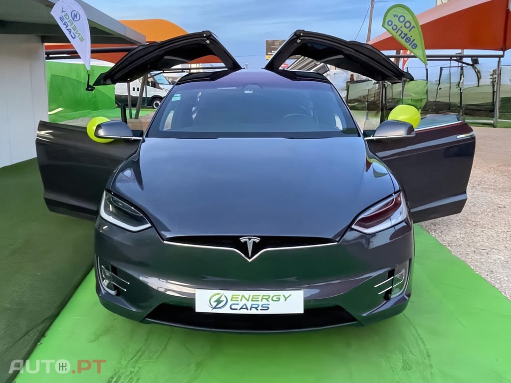 Tesla Model X 100D