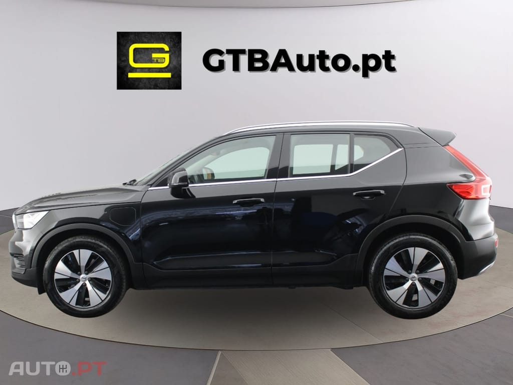 Volvo XC40 1.5 T2 MOMENTUM