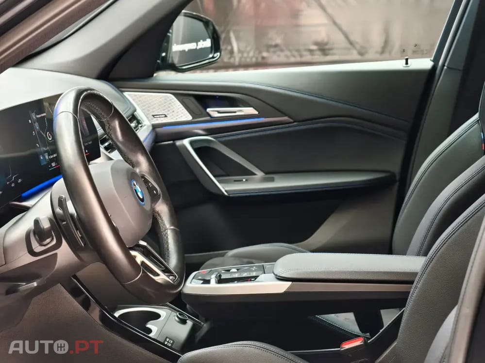 BMW iX1 xDrive30 Pack Desportivo M