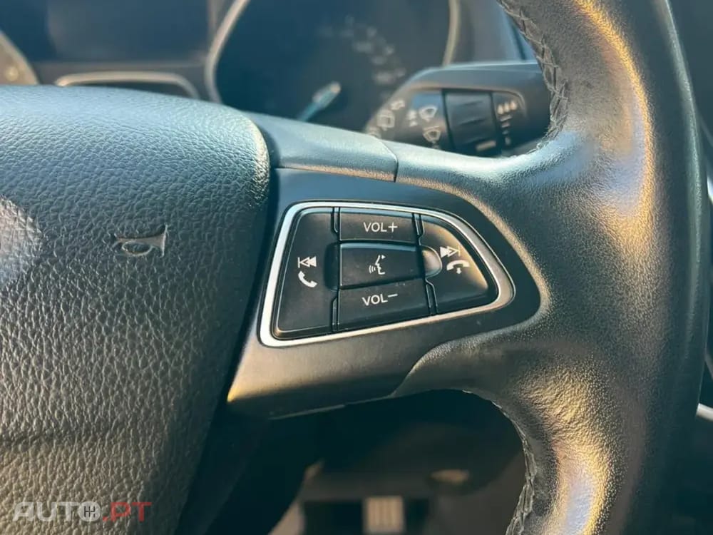 Ford Focus 1.0 EcoBoost Titanium