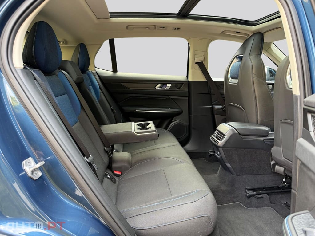 Lynk & Co 01 I.V.A DEDUTIVEL 1.5 T Aut PHEV