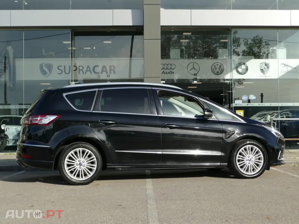 Ford S-Max 2.0 TDCi Vignale Powershift