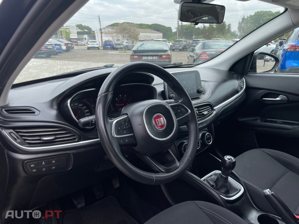 Fiat Tipo 1.3 M-Jet Lounge