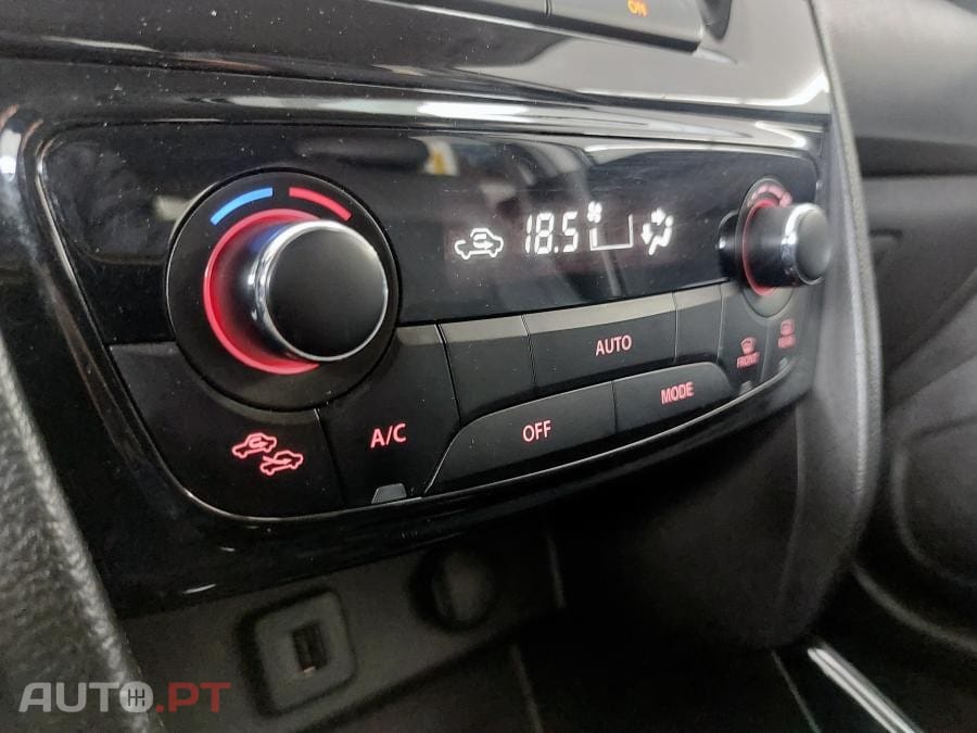 Suzuki Vitara 1.6 DDiS GLE AT 4WD