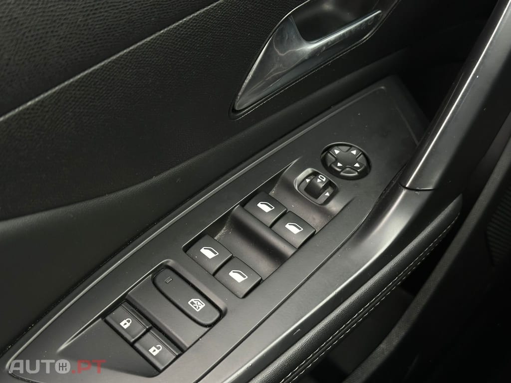 Peugeot 308 1.5 BlueHDi Allure Pack