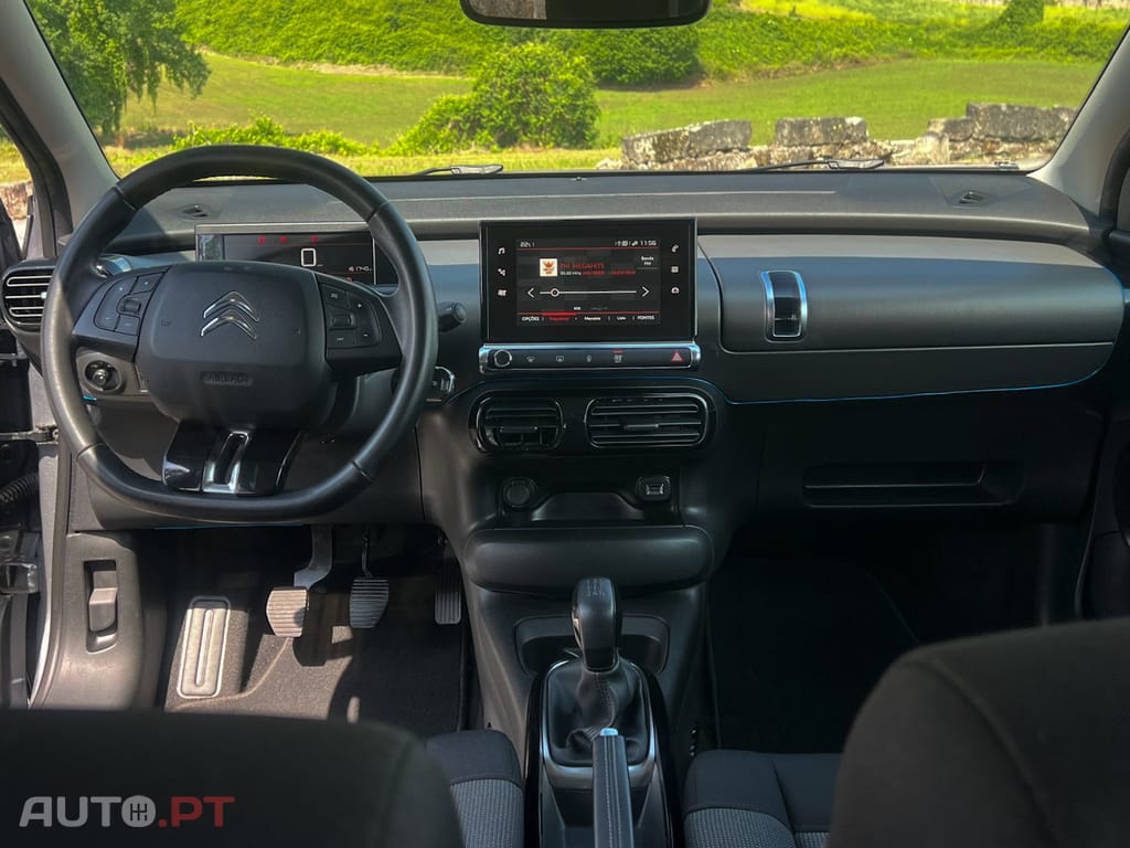 Citroen C4 Cactus SHINE 1.6 e-HDI