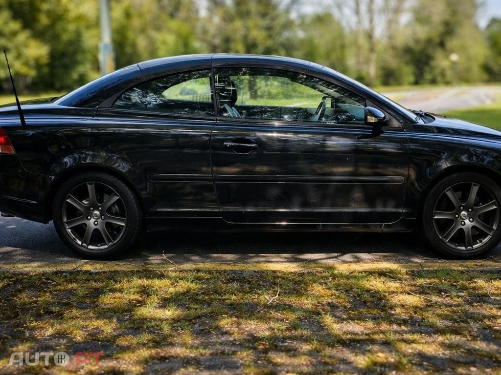 Volvo C70 2.4 D5 Summum Geartronic