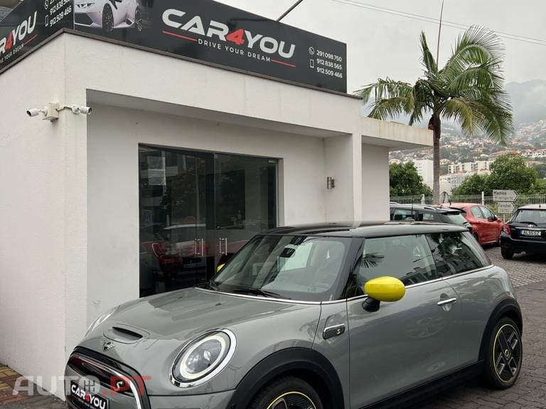 MINI Electric Cooper SE Mini Electric Collection 2021