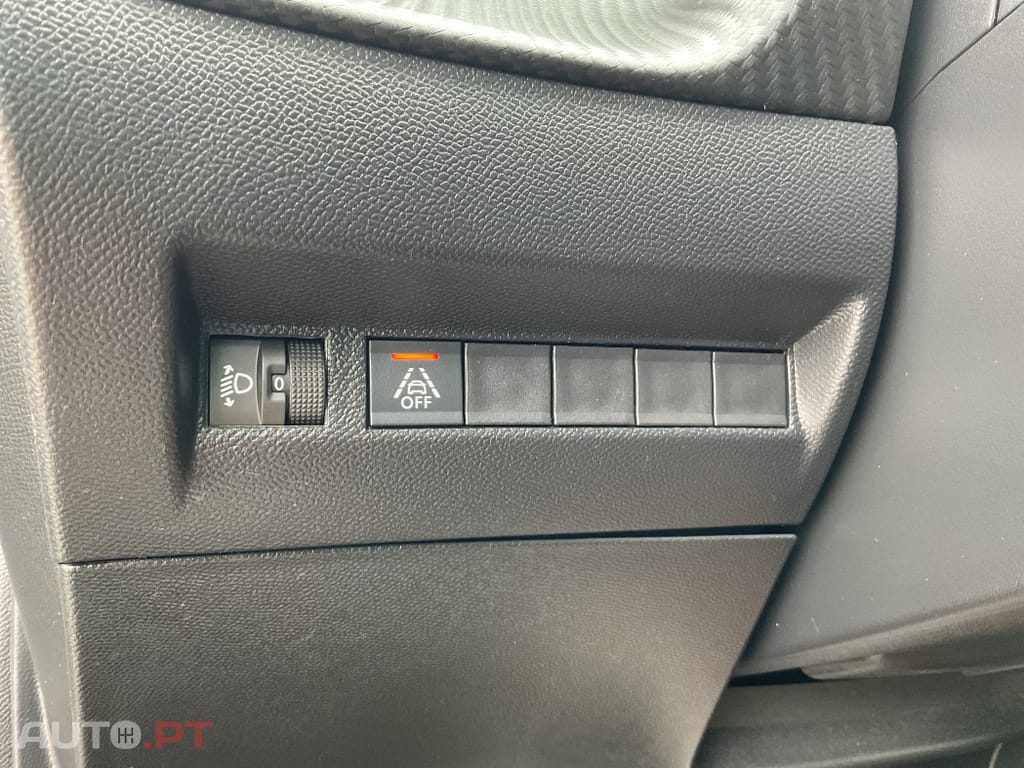 Peugeot 208 1.2 PureTech Active Pack