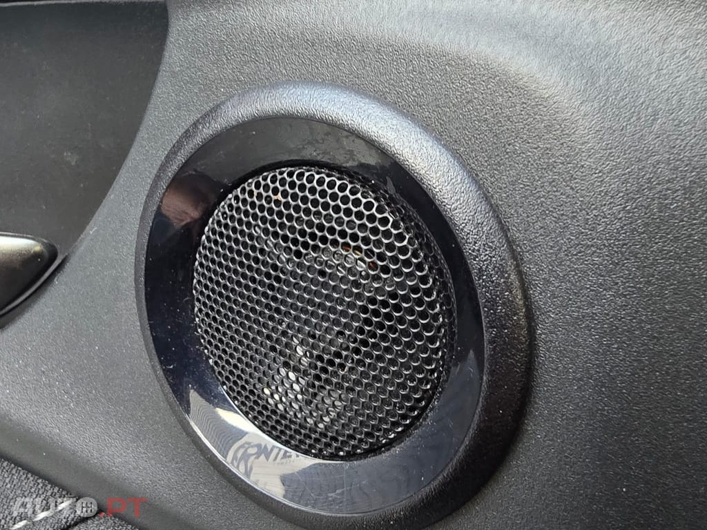 Honda Civic 1.0 ELEGANCE NAV