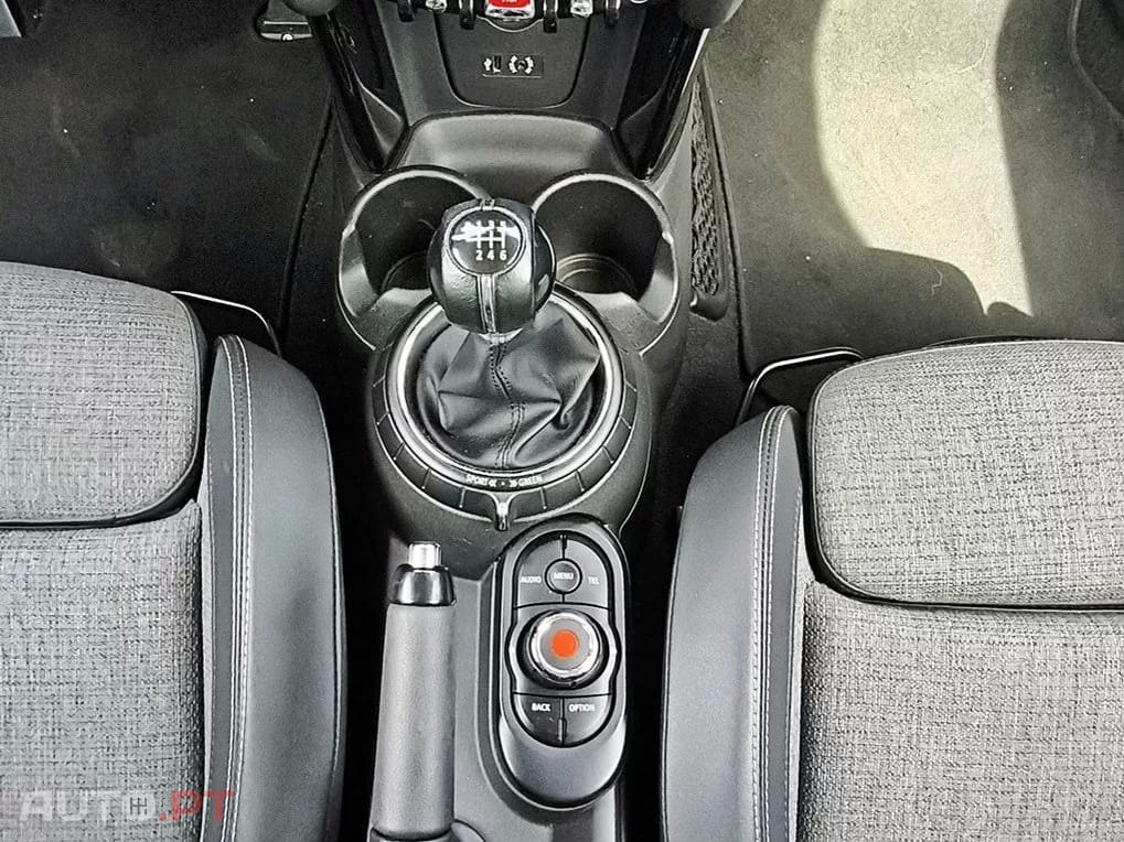 MINI Cooper Cooper SD