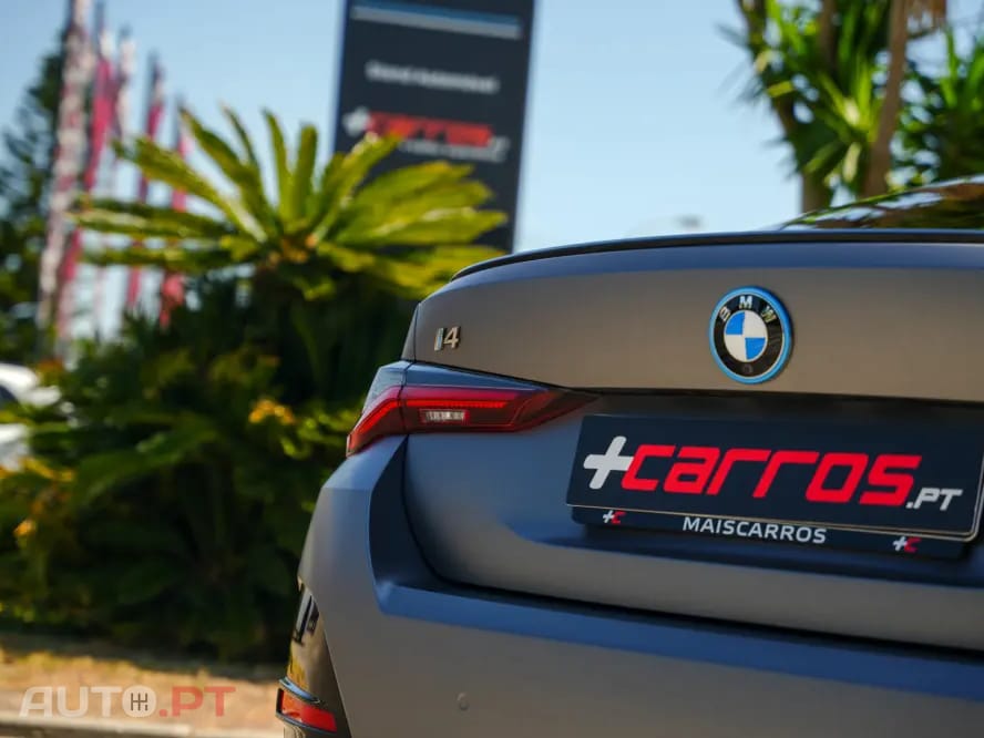 BMW i4 M50 Pack Desportivo M Pro