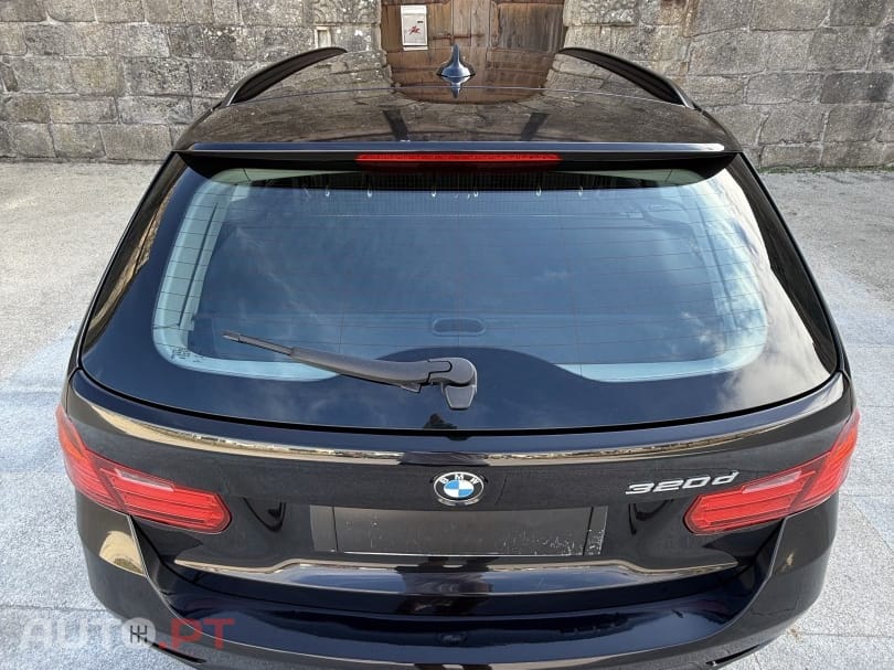 BMW 320 d Touring LifeStyle