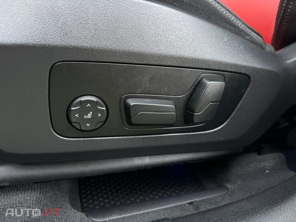 BMW X1 sDrive18d Pack Desportivo M